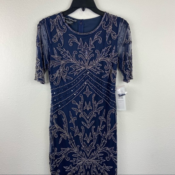 Pisarro Nights Beaded Mesh Column Gown SZ 4 Navy D2451 3/4 sleeve - Picture 2 of 13